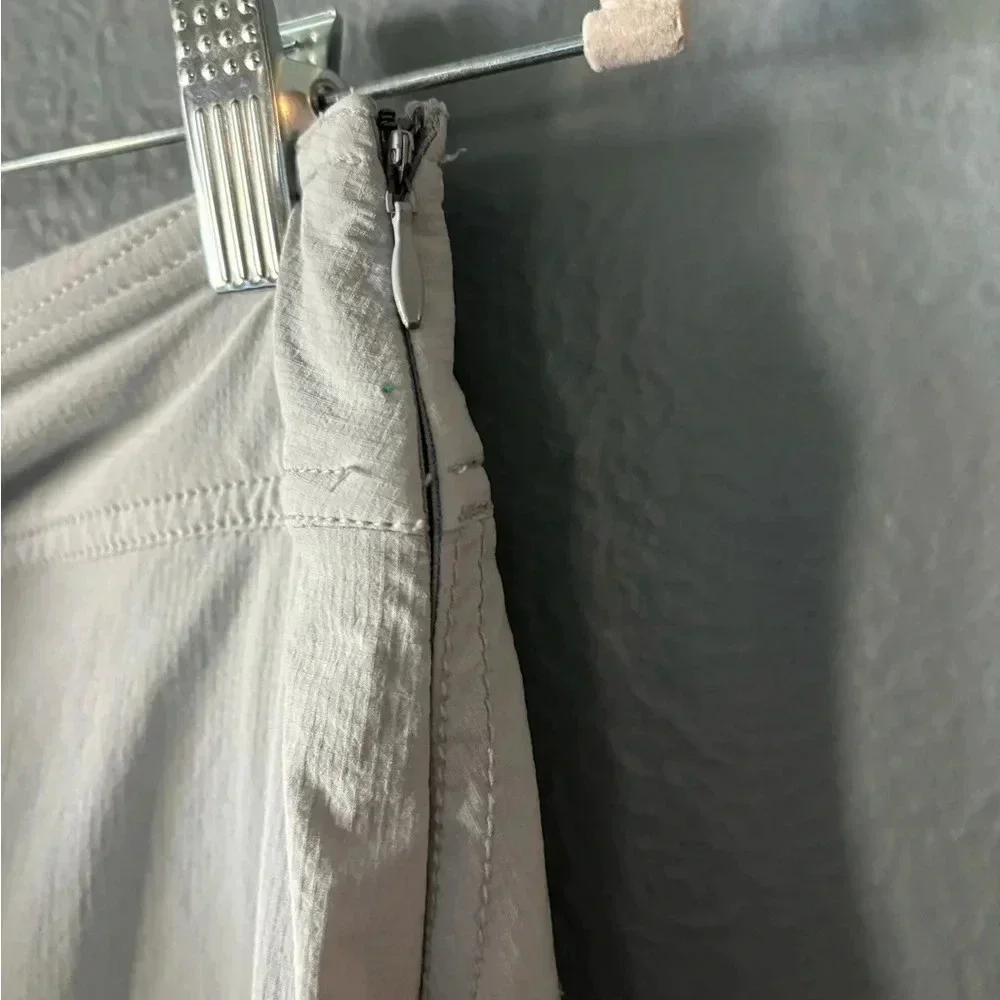 Athleta Side Zip Tie Waist Skort Gray Size 2